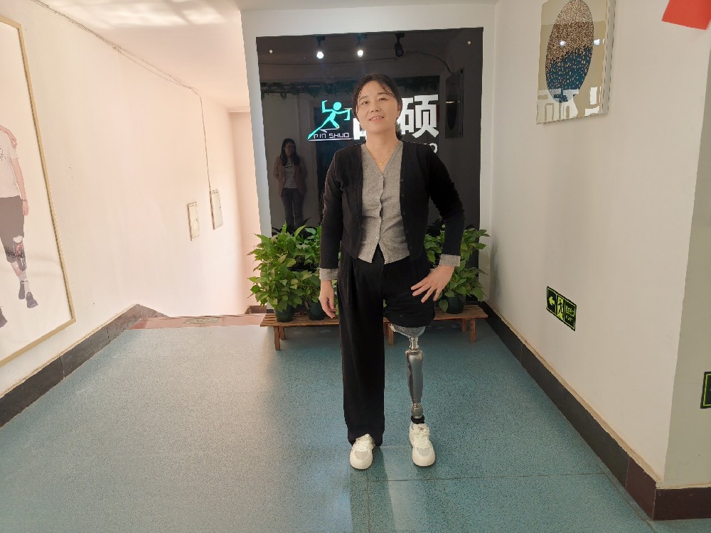 国产智能膝关节
