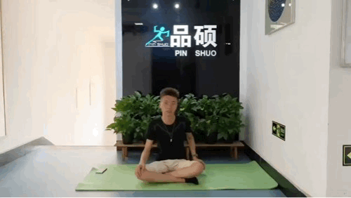 745_raw.GIF
